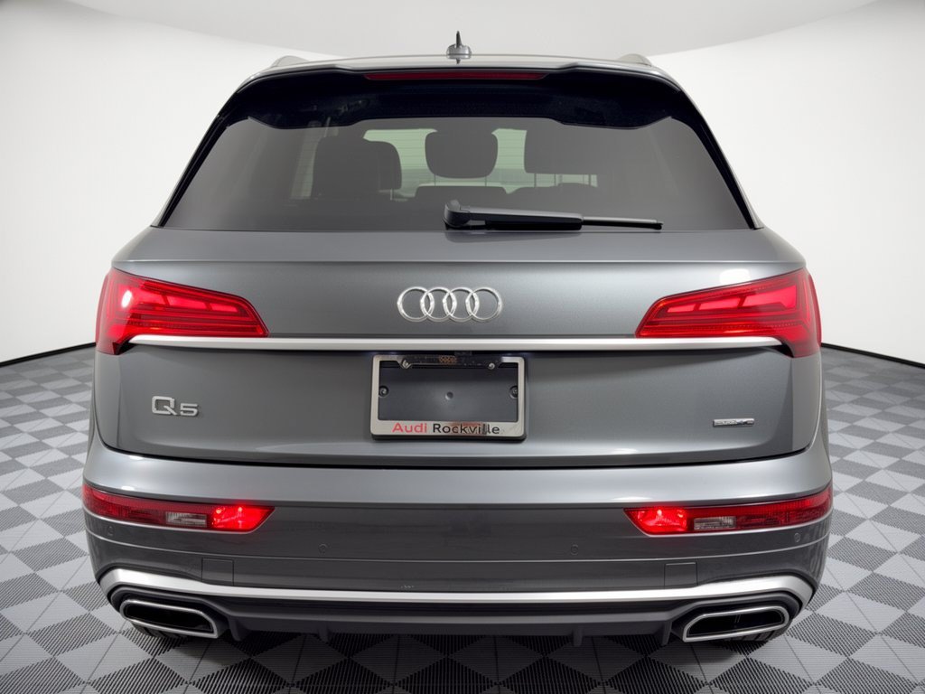 Used 2023 Audi Q5 2.0T Premium w/ Convenience Package AWD/4WD image 11