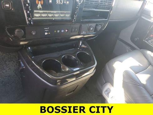 Used 2022 GMC Savana 2500 Extended w/ Enhanced Convenience Package image 20