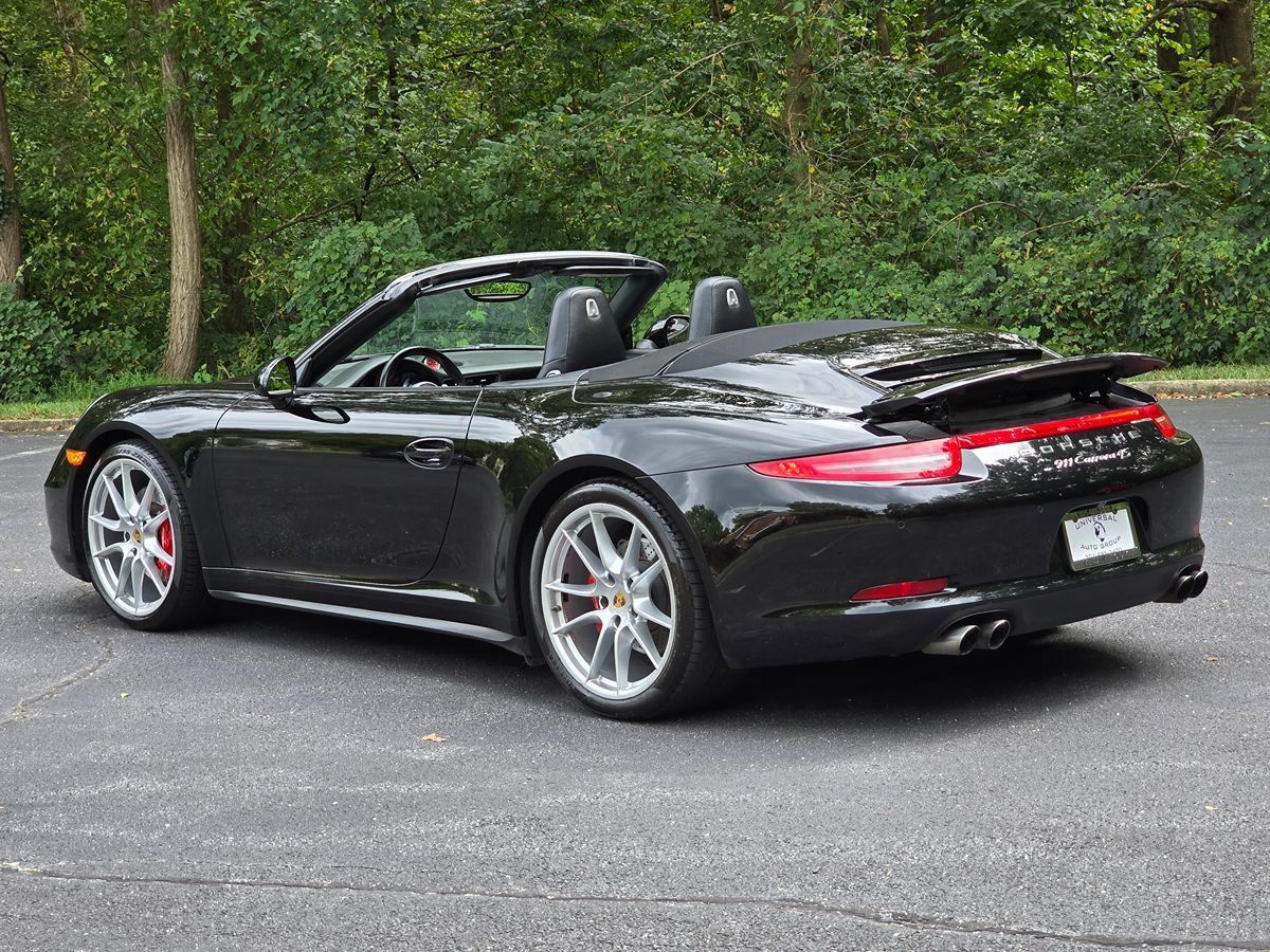 Used 2015 Porsche 911 Carrera 4S AWD/4WD image 4