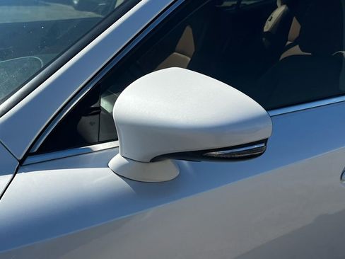 Used 2016 Lexus IS 350 w/ Premium Package image 16