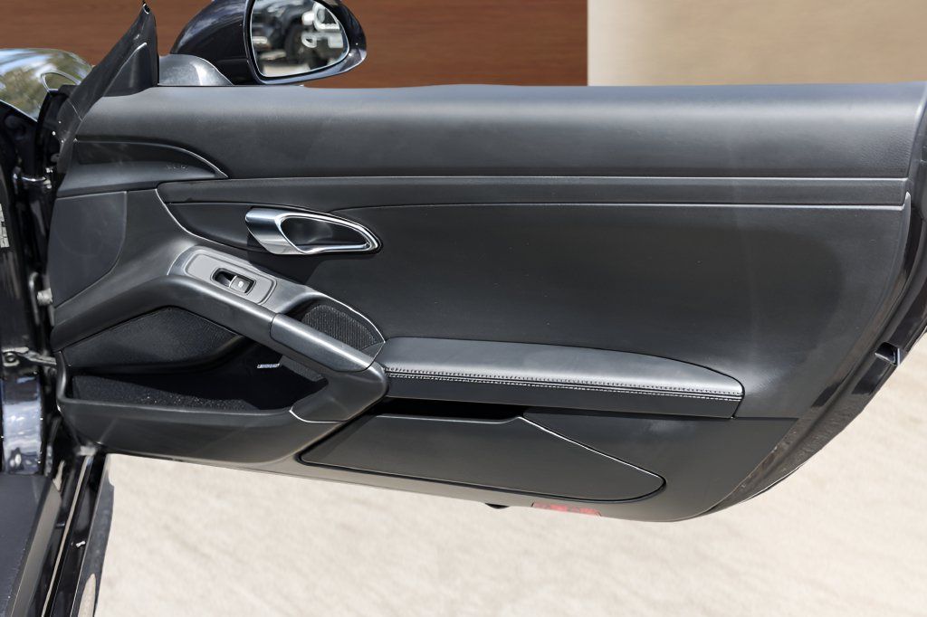 Used 2014 Porsche Boxster S RWD image 24