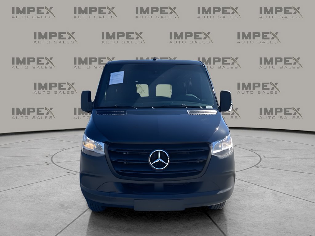 Used 2021 Mercedes-Benz Sprinter 4500 image 8