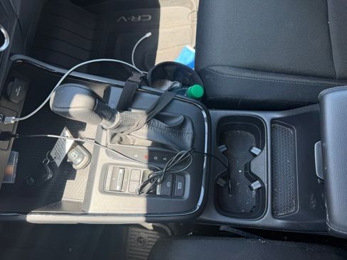 Used 2025 Honda CR-V EX image 19