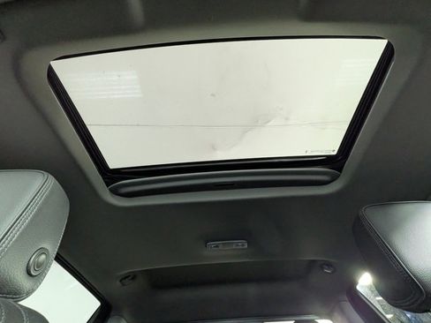 Used 2024 GMC Sierra 1500 Denali w/ Denali Reserve Package image 8