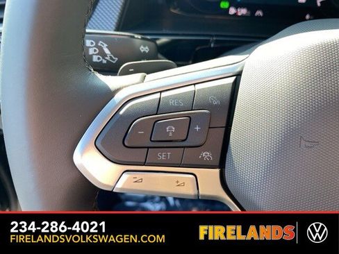 New 2026 Volkswagen Atlas Cross Sport SEL Premium R-Line image 31