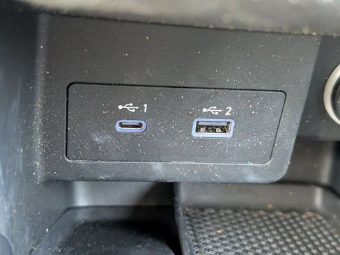 Used 2022 Nissan Kicks SV FWD image 18