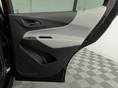 Used 2024 Chevrolet Equinox LS w/ LS Convenience Package image 25