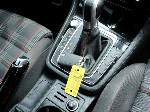 Used 2019 Volkswagen GTI Rabbit Edition image 23