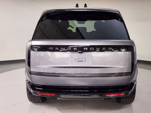 New 2025 Land Rover Range Rover SE image 10