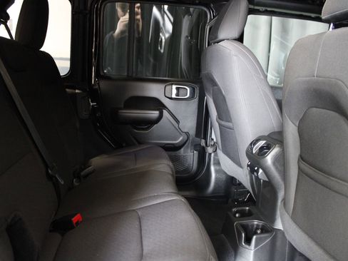 Used 2022 Jeep Wrangler Unlimited Sport AWD/4WD image 40