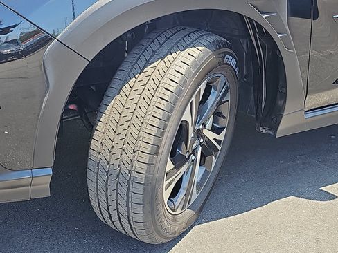 Certified 2024 Subaru Crosstrek 2.0i Premium AWD/4WD image 33