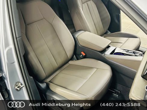 Certified 2025 Audi Q5 Premium AWD/4WD image 27
