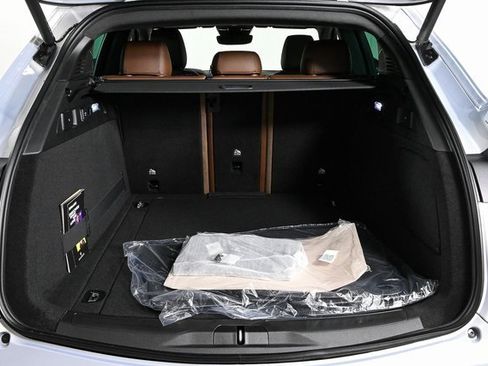 New 2025 Maserati Grecale GT image 32