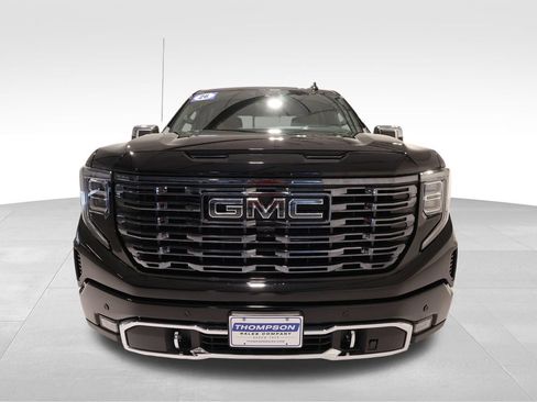 Used 2026 GMC Sierra 1500 Denali Ultimate AWD/4WD image 7