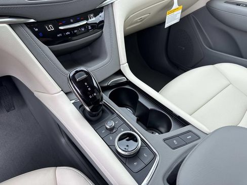 New 2026 Cadillac XT5 Premium Luxury w/ Driver Assist Package FWD image 24
