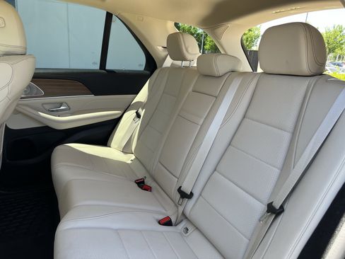 Used 2023 Mercedes-Benz GLE 350 4MATIC image 33