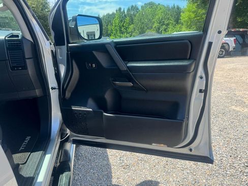 Used 2014 Nissan Titan SL w/ SL Heavy Metal Package AWD/4WD image 26