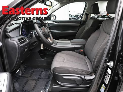 Used 2022 Hyundai Palisade SE AWD/4WD image 13
