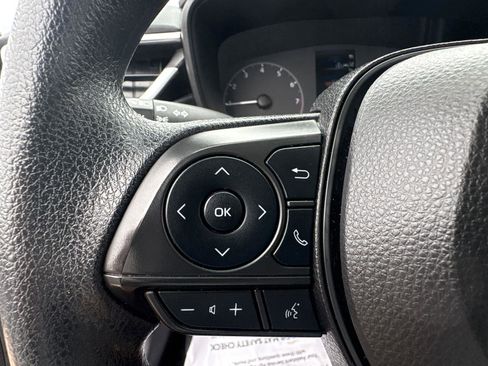 Used 2023 Toyota Corolla LE w/ LE Convenience Package image 20