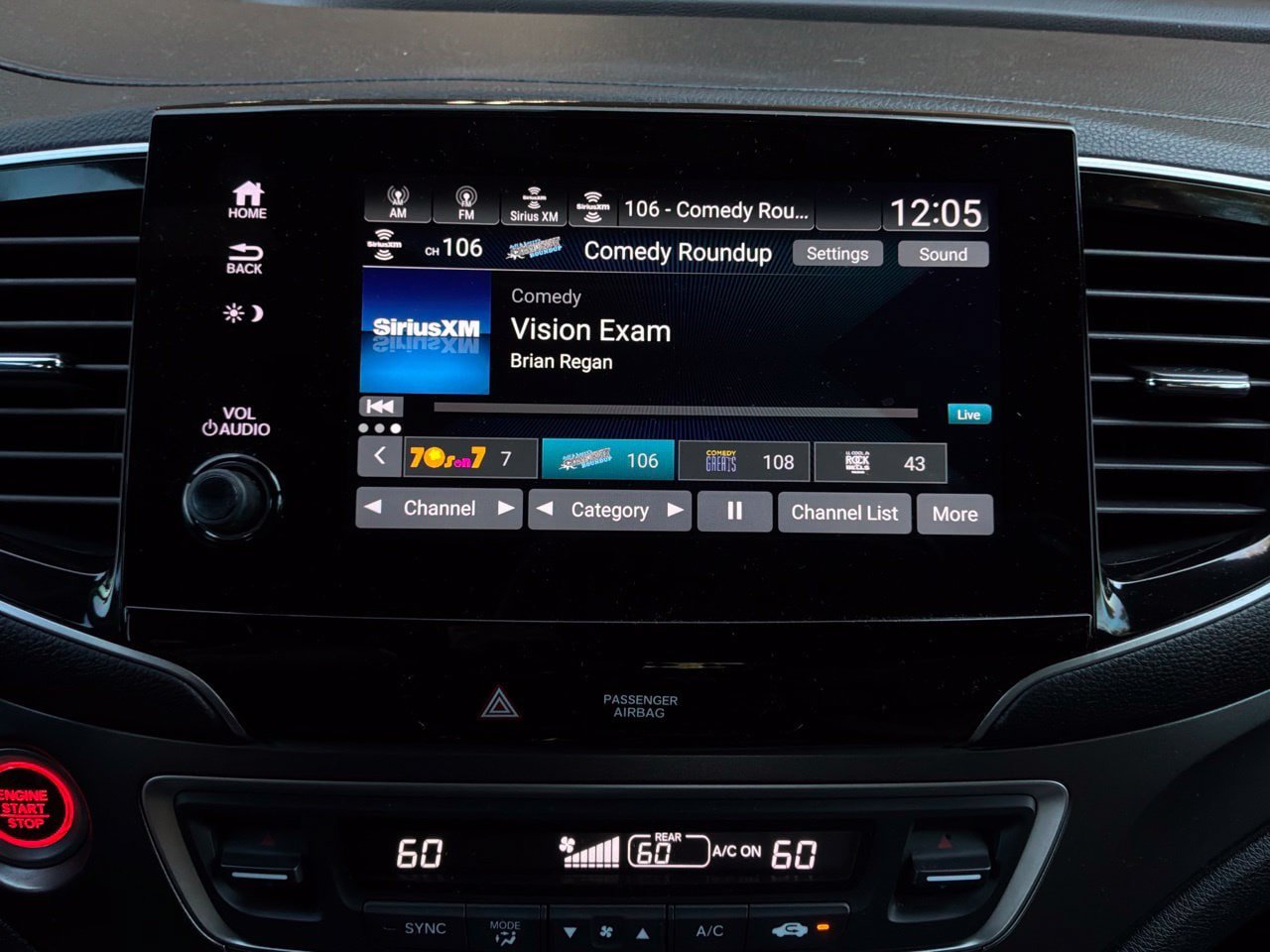 Used 2025 Honda Passport EX-L image 37