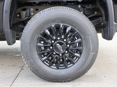 New 2026 Chevrolet Silverado 3500 W/T image 44