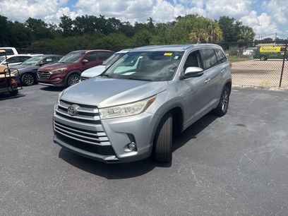 Used 2017 Toyota Highlander XLE