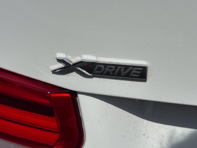 Used 2018 BMW 340i xDrive Sedan w/ Premium Package AWD/4WD image 18