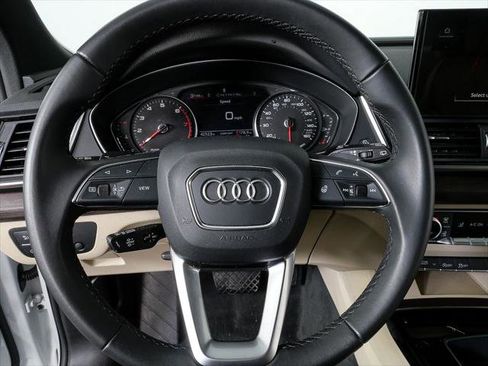 Used 2023 Audi Q5 2.0T Premium w/ Convenience Package AWD/4WD image 8