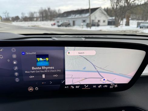 Used 2025 Buick Enclave Preferred image 38