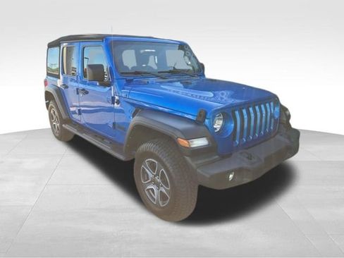 Used 2021 Jeep Wrangler Unlimited Sport AWD/4WD image 8