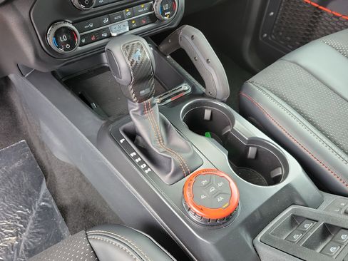 New 2026 Ford Bronco Raptor AWD/4WD image 17