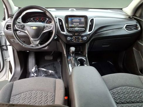 Used 2023 Chevrolet Equinox LT image 13