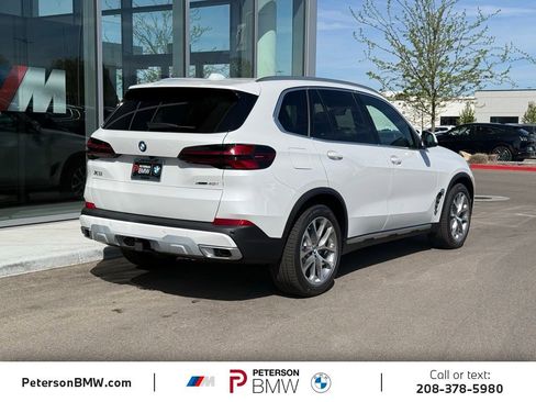 New 2026 BMW X5 xDrive40i AWD/4WD image 5