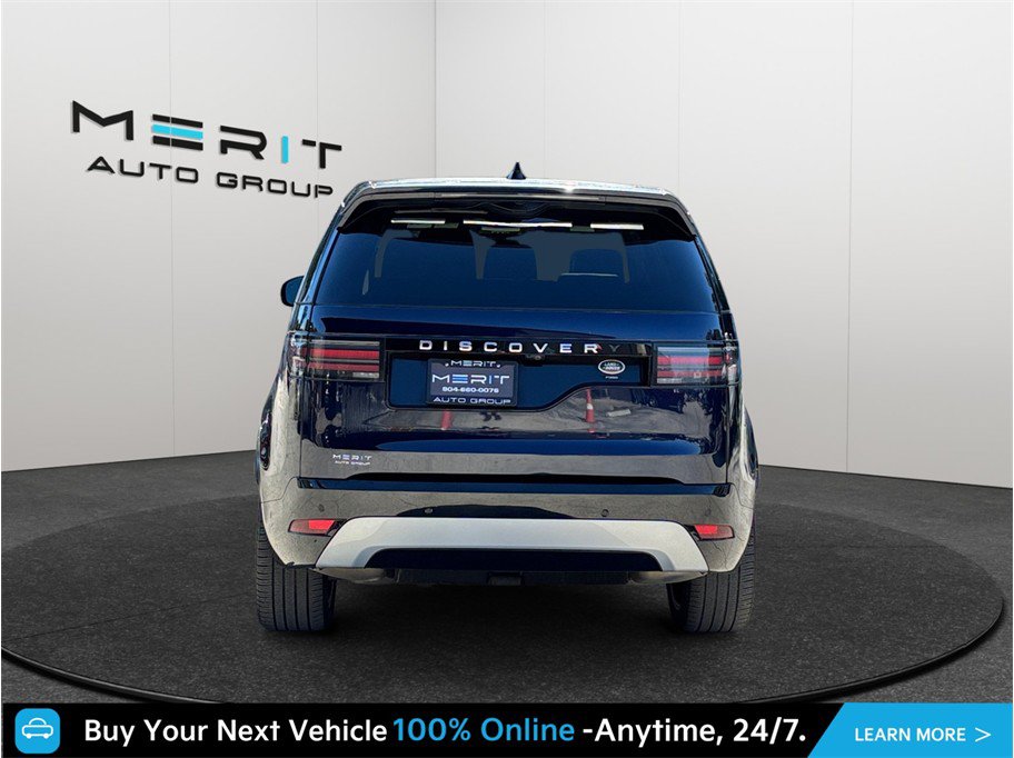 Used 2023 Land Rover Discovery Metropolitan Edition AWD/4WD image 8