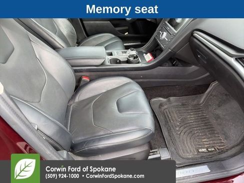 Used 2017 Ford Fusion Titanium image 7