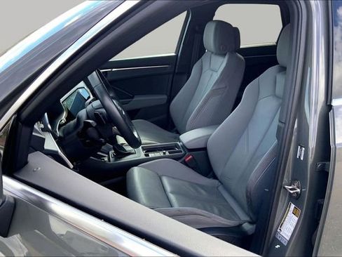 Used 2020 Audi Q3 2.0T Prestige image 17