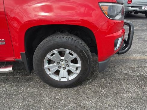 Used 2018 Chevrolet Colorado LT AWD/4WD image 9