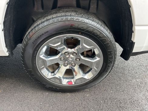 Used 2023 RAM 1500 Big Horn AWD/4WD image 23