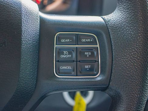 Used 2018 RAM 1500 Classic SLT AWD/4WD image 24