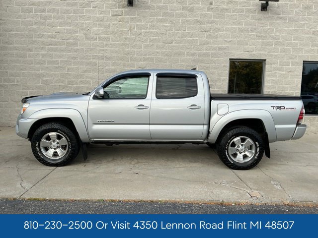 Used 2012 Toyota Tacoma 4x4 Double Cab w/ TRD Sport Pkg image 11