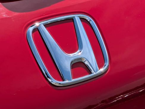 Certified 2025 Honda HR-V Sport image 13