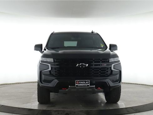 Used 2024 Chevrolet Suburban Z71 w/ Z71 Off-Road Package AWD/4WD image 12
