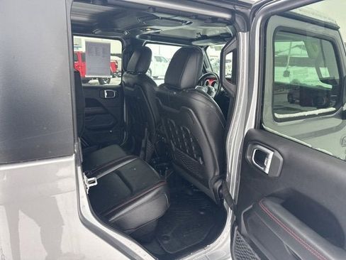 Used 2020 Jeep Gladiator Rubicon image 11