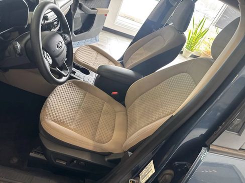 Used 2020 Ford Escape SE FWD image 20
