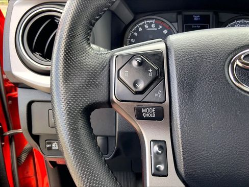 Used 2023 Toyota Tacoma TRD Pro AWD/4WD image 23