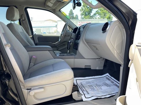 Used 2007 Ford Explorer Sport Trac XLT image 13