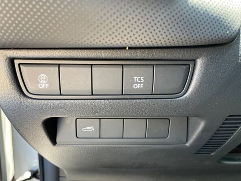 Used 2025 MAZDA CX-50 AWD 2.5 S w/ Preferred Package image 17
