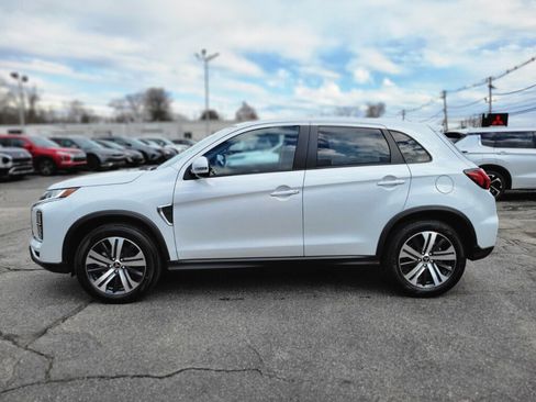 New 2024 Mitsubishi Outlander Sport SE image 2