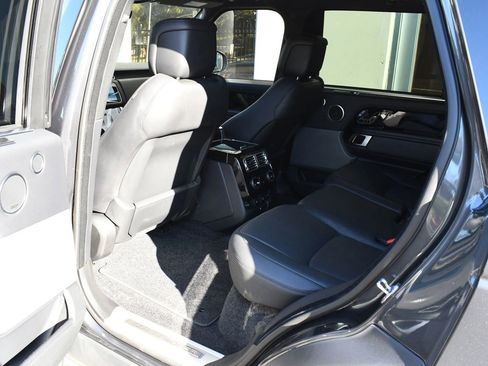 Used 2018 Land Rover Range Rover Long Wheelbase Supercharged image 25