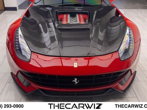 Used 2016 Ferrari F12 Berlinetta RWD image 10